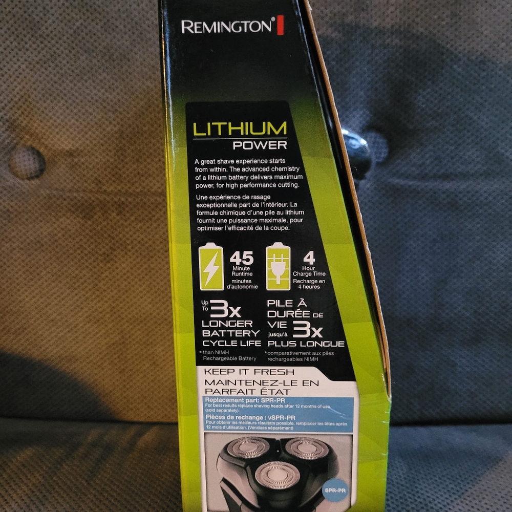 ⭐Remington Lithium Shaver⭐ - Picture 3 of 3